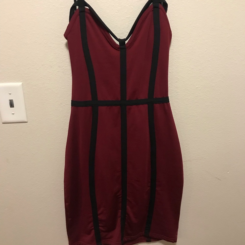 Maroon and black body dress